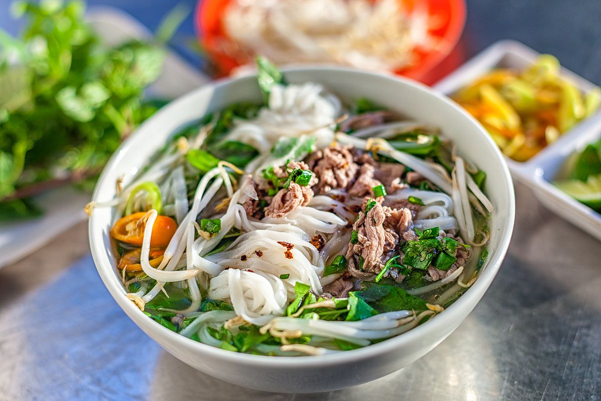 Kushbunude Pho