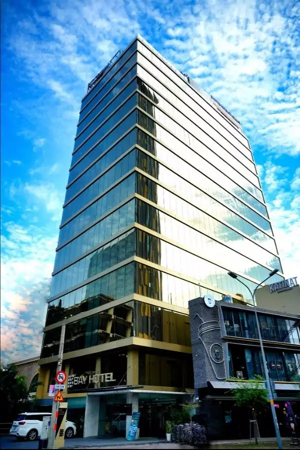 Main Image