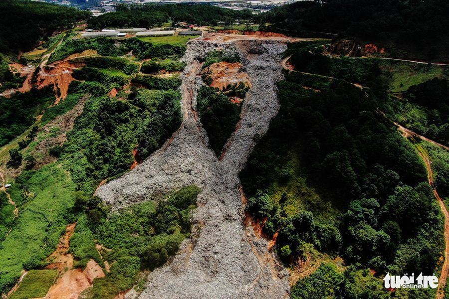 Landfill Spills 'River' of Garbage on Da Lat Farms After Heavy Rain