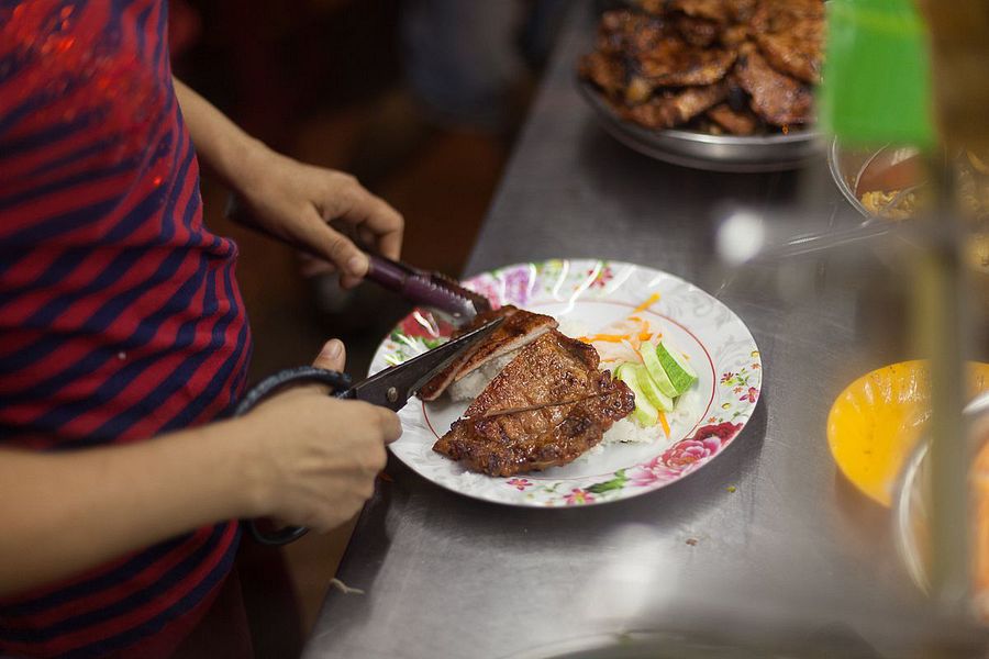 Cơm Tấm Crisis: Price of Pork Dishes Increases as Pork Shortage Hits Saigon