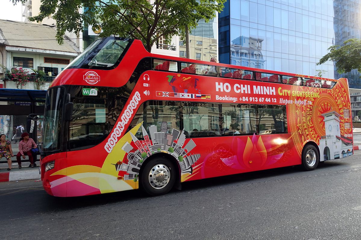 HCMC to Launch Open-Top Sightseeing Bus Service for Tourists - Saigoneer