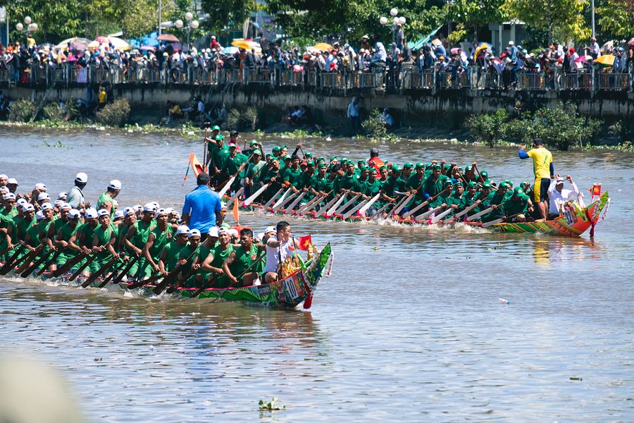 [Photos] Get Set, Row: The Aquatic Exuberance of Soc Trang's Ooc Om Bok ...