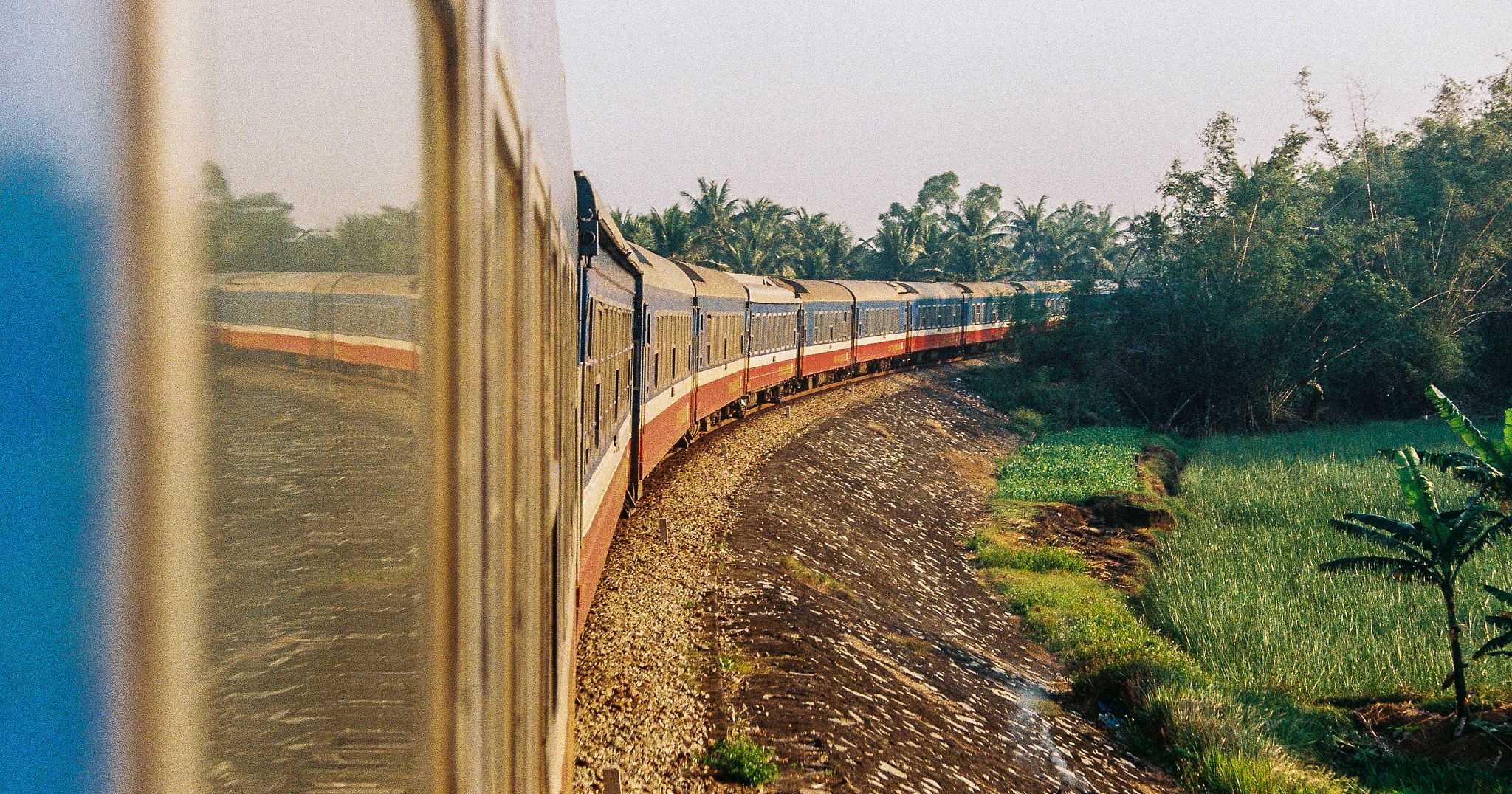 Plan for 5 New Rail Lines Linking Saigon to Southern Provinces Approved ...