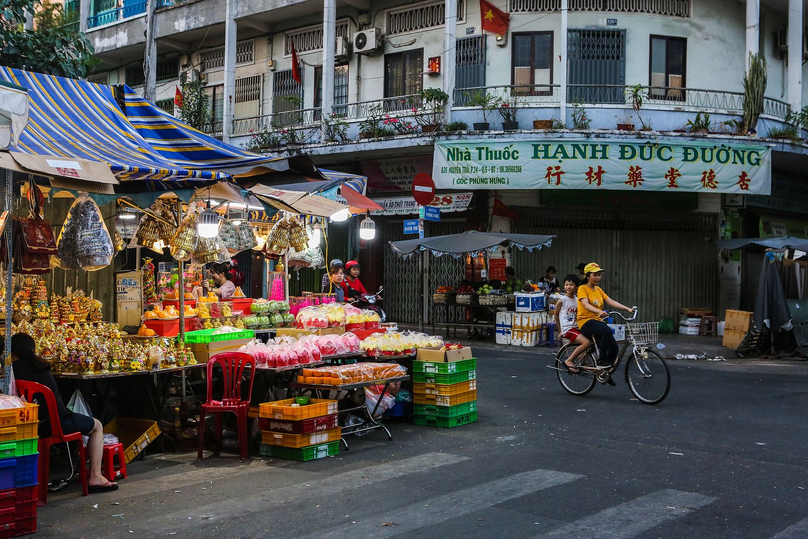 Ảnh] Đến Chợ Lớn, tìm hiểu Tết đậm đà bản sắc của người Hoa ở Sài Gòn -  Sài·gòn·eer