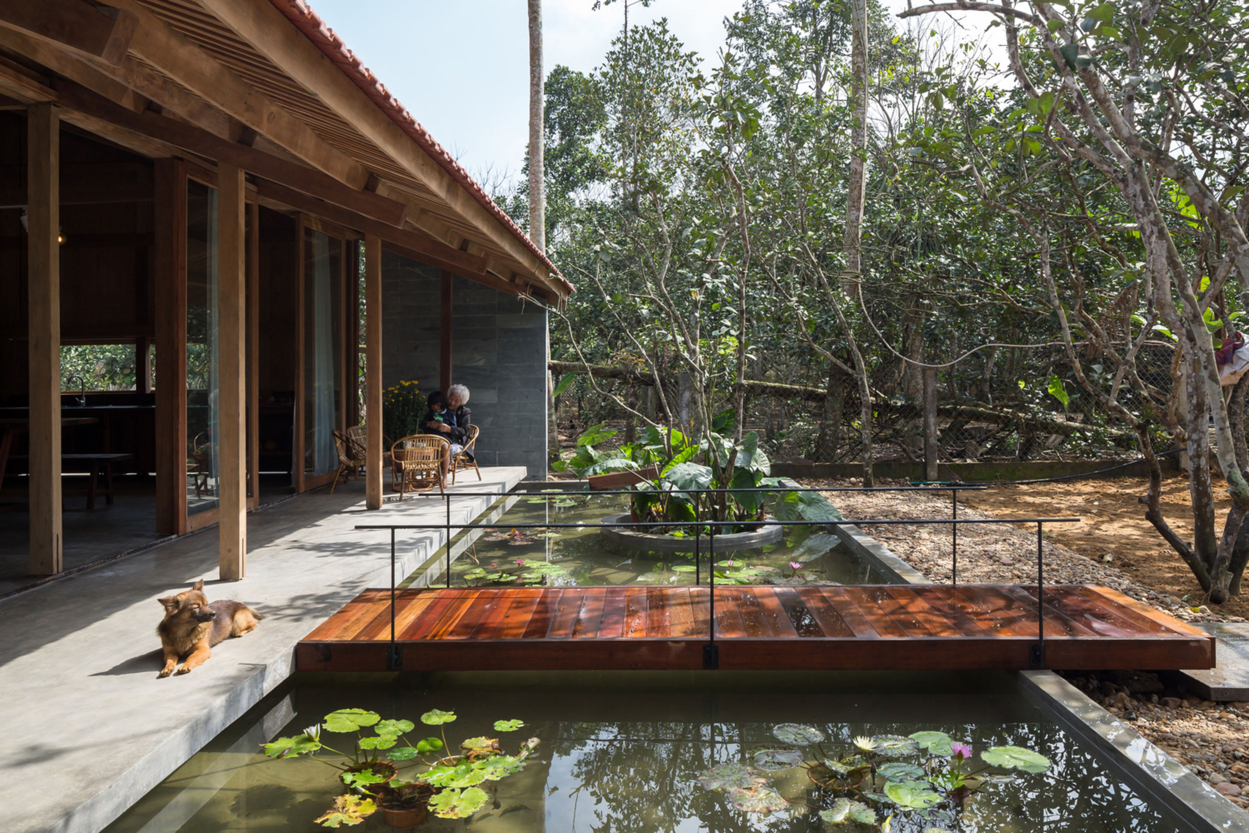 [Photos] A Rustic Hue House as Charming as Grandma's Cottage - Saigoneer