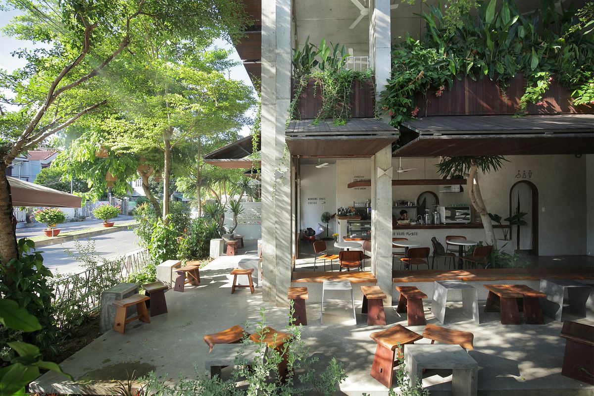 The Stunning Outdoor Coffee World Of Arm Pichit