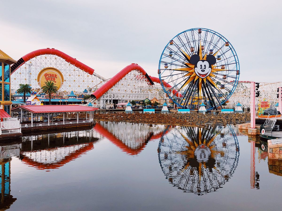 Nhà đầu tư Mỹ lên kế hoạch đưa Disneyland và Universal Studio cập bến Việt Nam - Sài·gὸn·eer