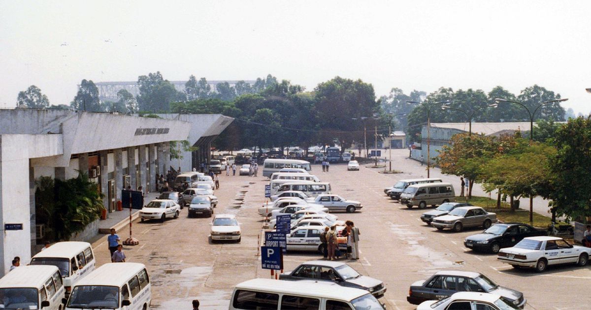 Ảnh] Sân bay Nội Bài năm 1995 qua ống kính của doanh nhân người Nhật -  Sài·gòn·eer