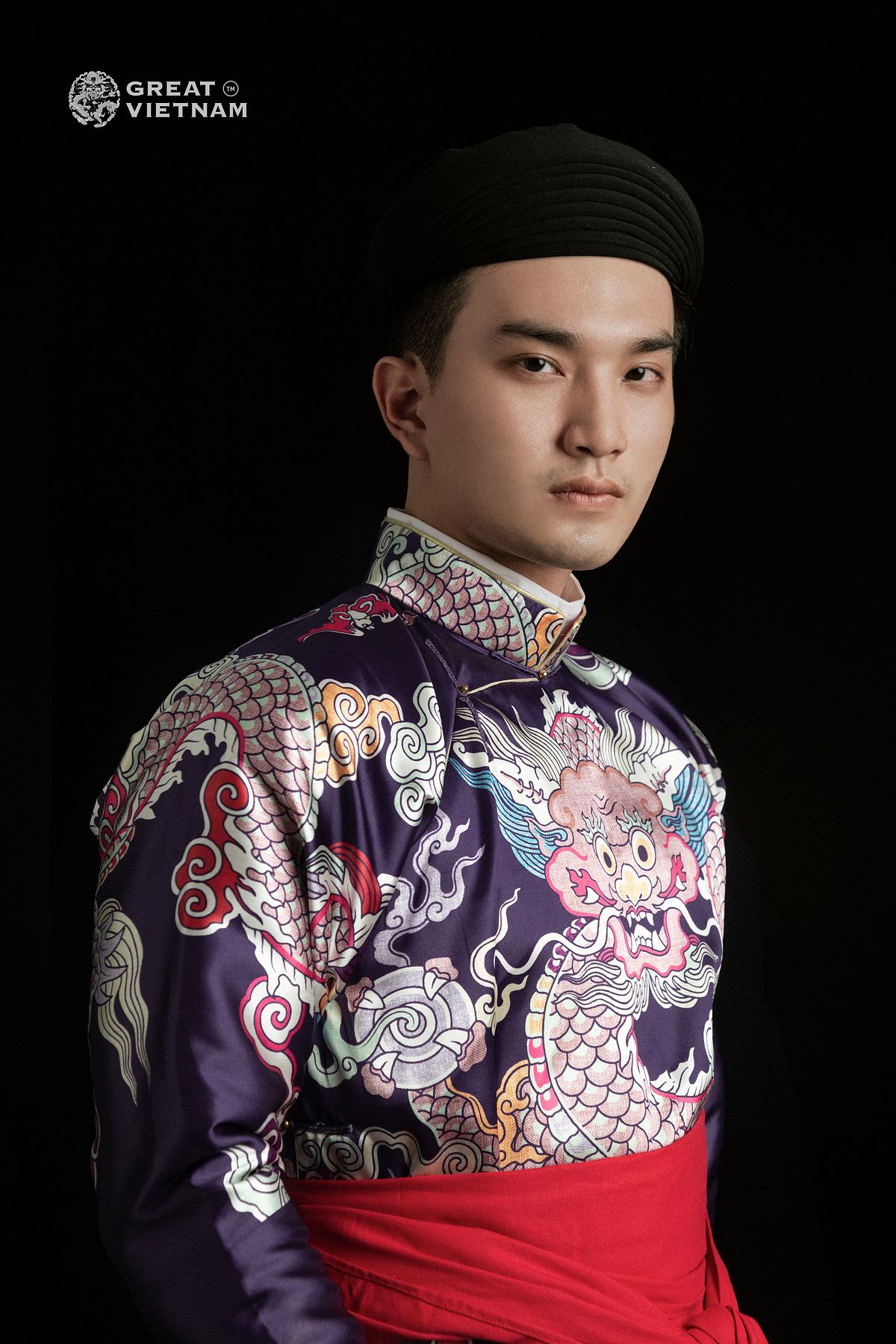 What is the traditional Vietnamese men's clothing? - The First Travel