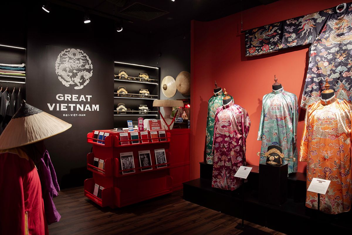 Video] How Has Vietnamese Fashion Changed in a Millennium of History? -  Saigoneer