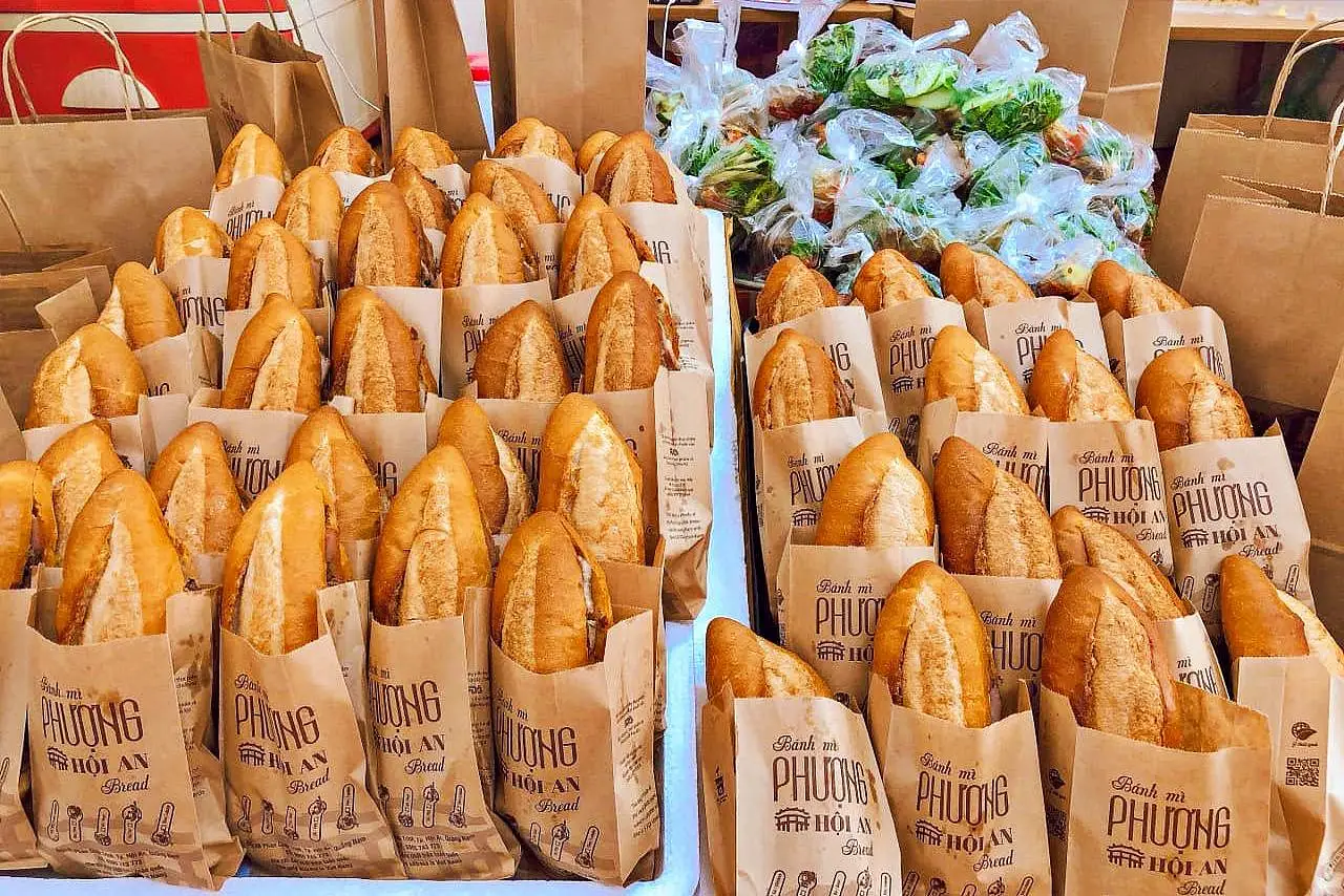 Hội An Reports 91 Food Poisoning Cases Linked to Famous Bánh Mì Phượng -  Saigoneer