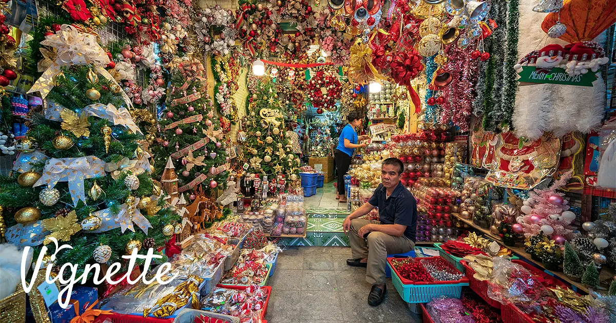 On Grappling With a Consumerist Christmas in Saigon