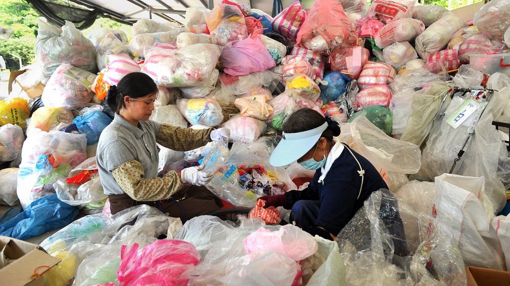 Increasing Plastic Bag Taxes by Weight Could Backfire VCCI Saigoneer