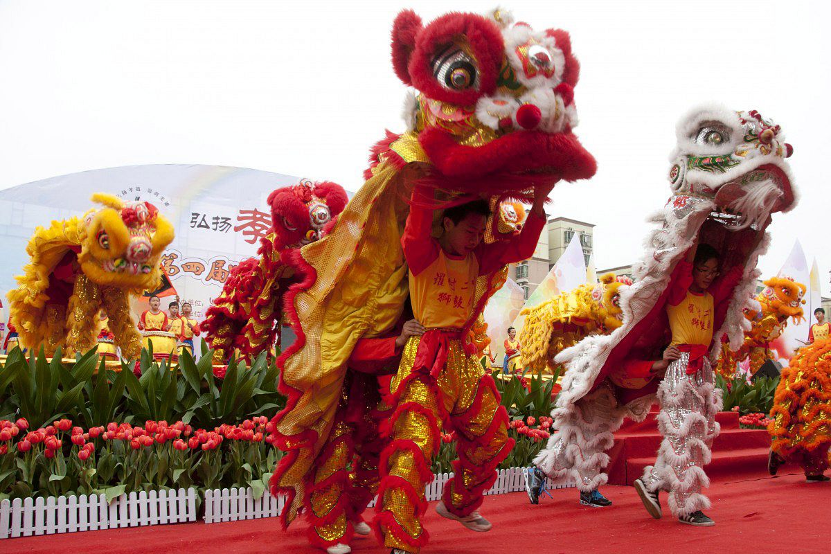 Chinese University Begins Offering Competitive Dragon, Lion Dance ...