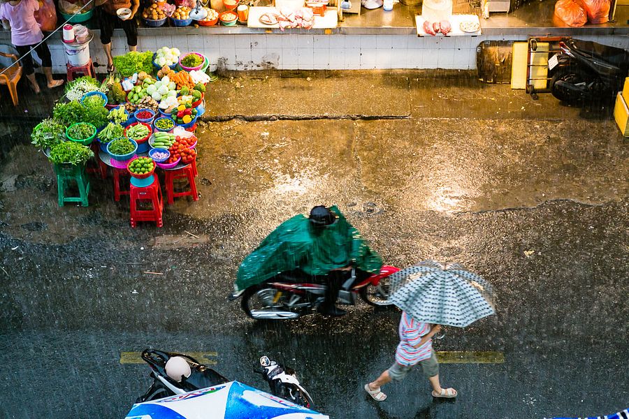 Weekend Stories Roundup: Saigon Flooding, New Railway Bridge and Pride 