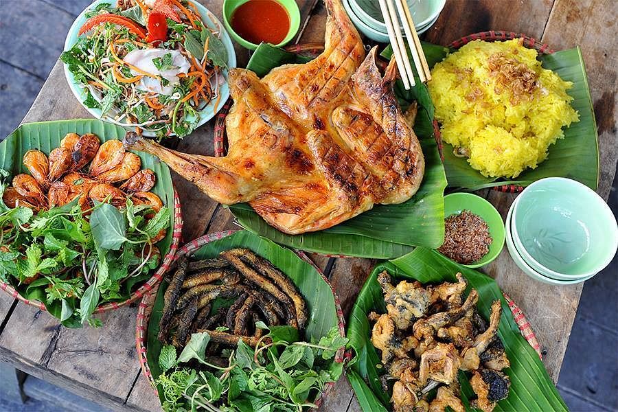 Dinner Party Like An Vietnamese With GlobeTrottr @ Sài Gòn Xưa và Nay 