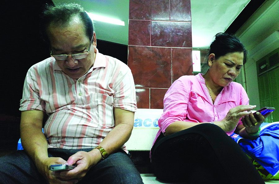 Vietnamese Spend 3 Working Days a Week Online: Report