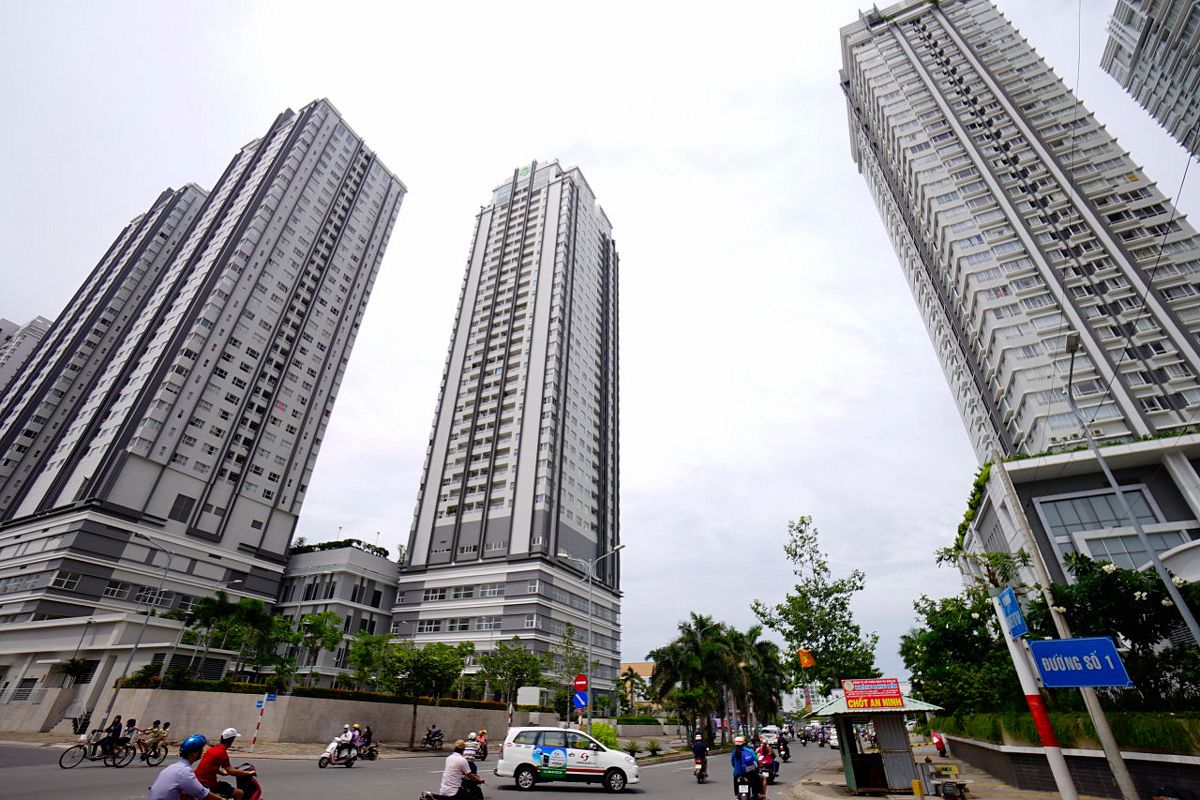 Saigon Mulls Plan to Outlaw High-Rise Construction Along Congested ...