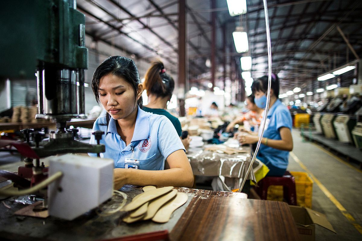 Vietnam Is Home To More Than M Unofficial Workers Report Saigoneer