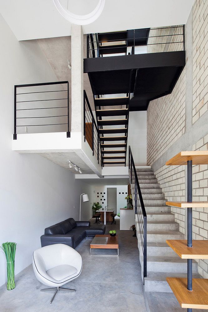 photos-d7-industrial-house-opens-to-natural-light-ventilation-saigoneer