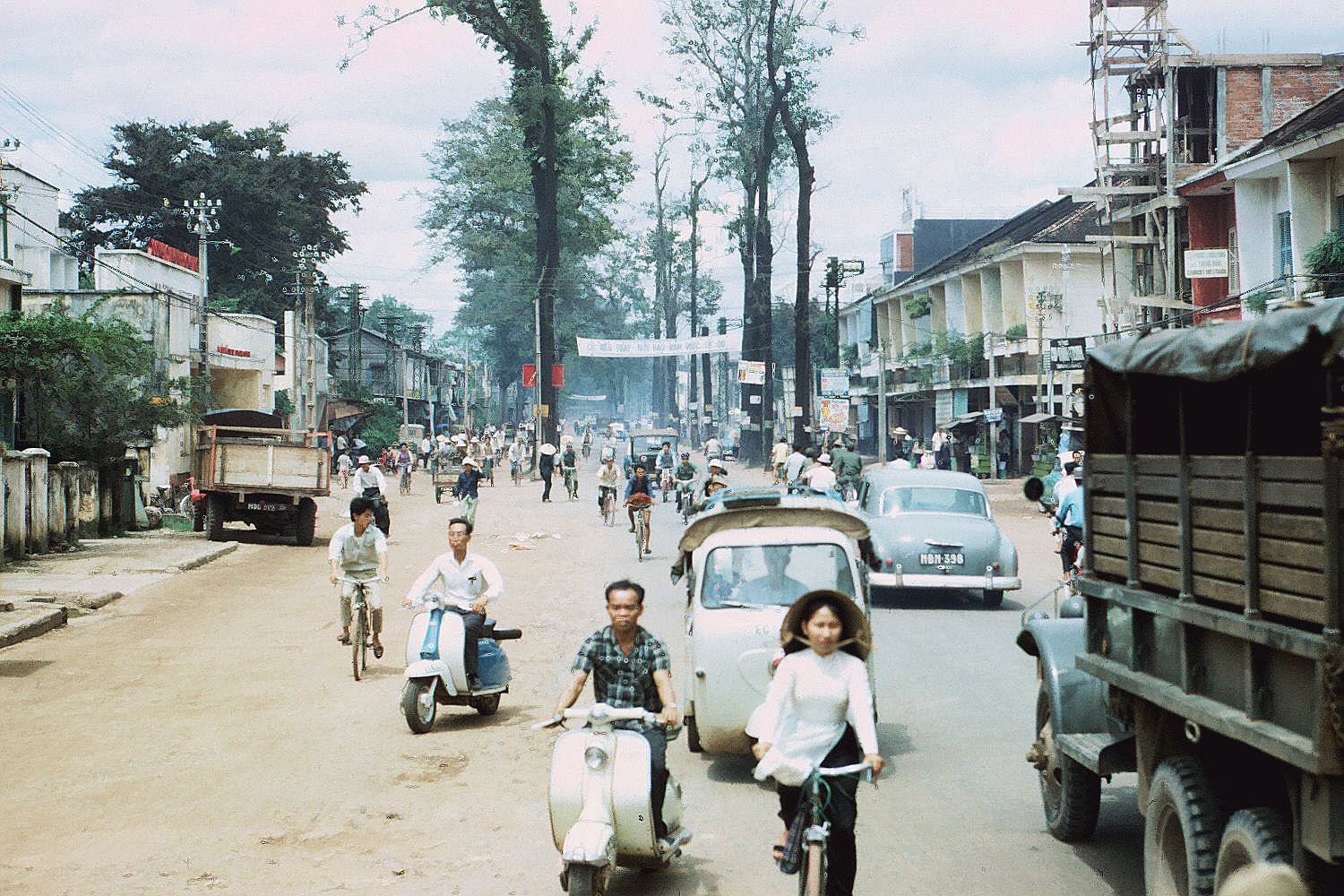 20 Photos Of 1960s Phu Nhuan - Saigoneer