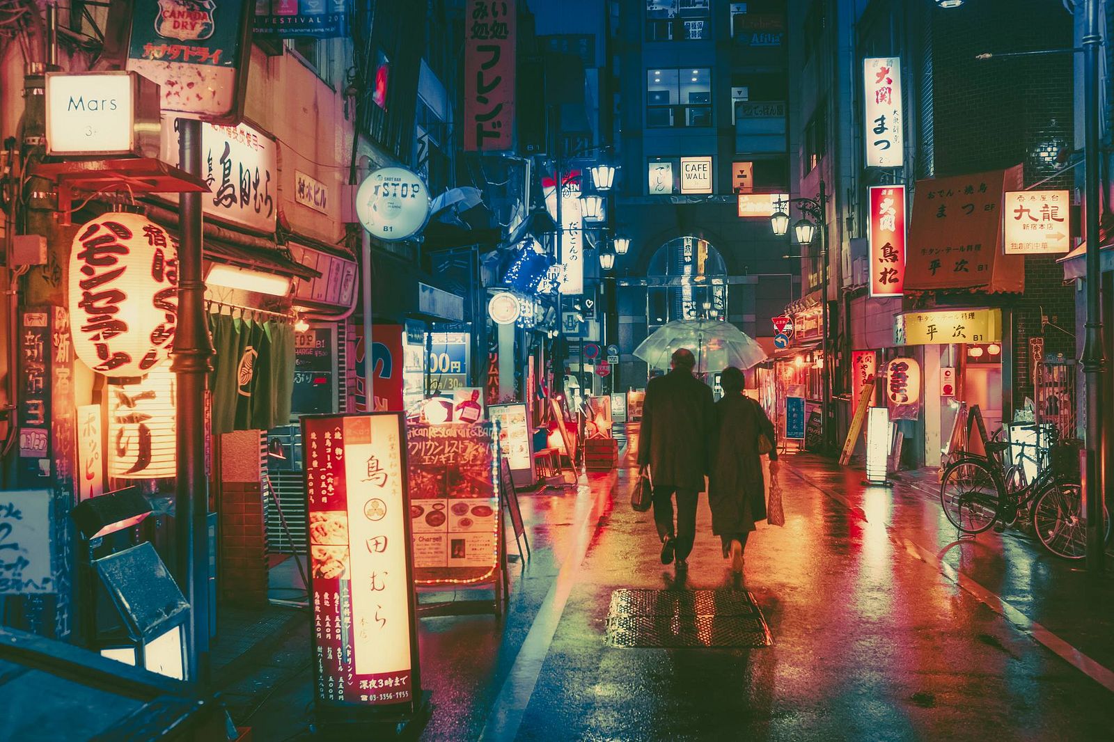 [Photos] Masashi Wakui's Colorful Tokyo Vision - Saigoneer