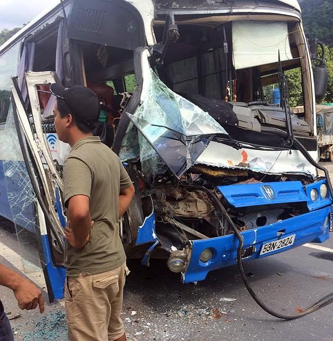 Lam Dong Truck Driver Saves Bus From Crashing, Becomes National Hero ...