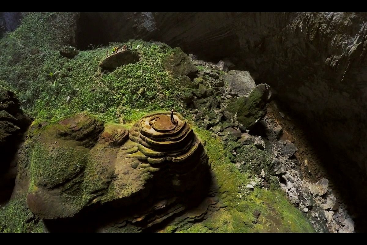 Unreal Drone And Timelapse Video Of Vietnam’s Son Doong Cave Saigoneer