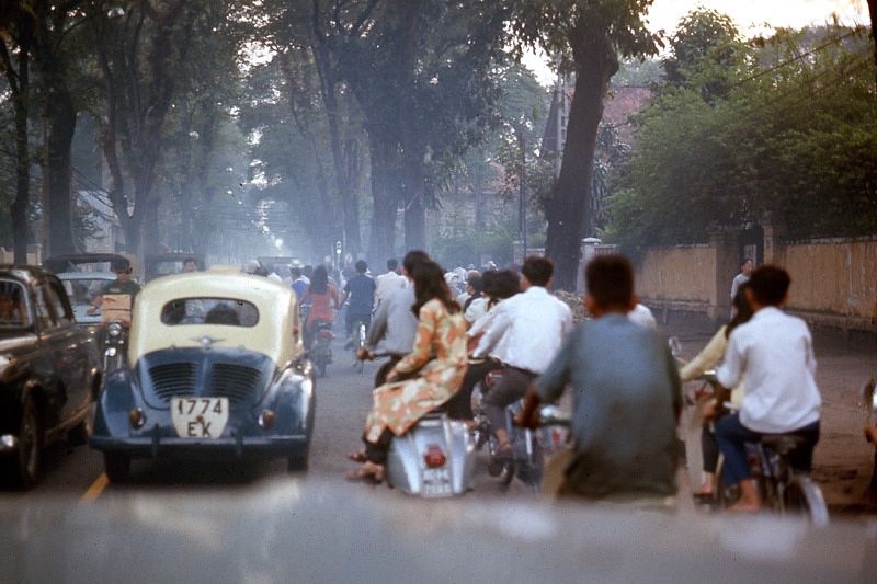Morning News Roundup: Vietnam's  Chief Warns Against Growing Economic Divide, Again
