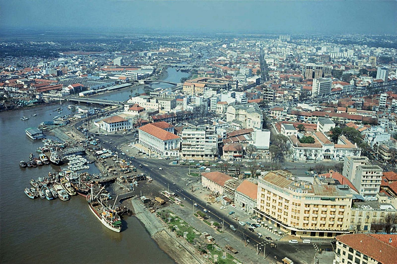 Old Saigon Building of the Week: Hotel Majestic Saigon - Saigoneer