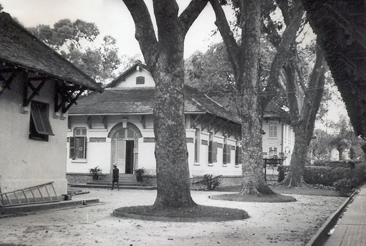 [Photos] Lycée Marie Curie The High School That Has Stood the Test of