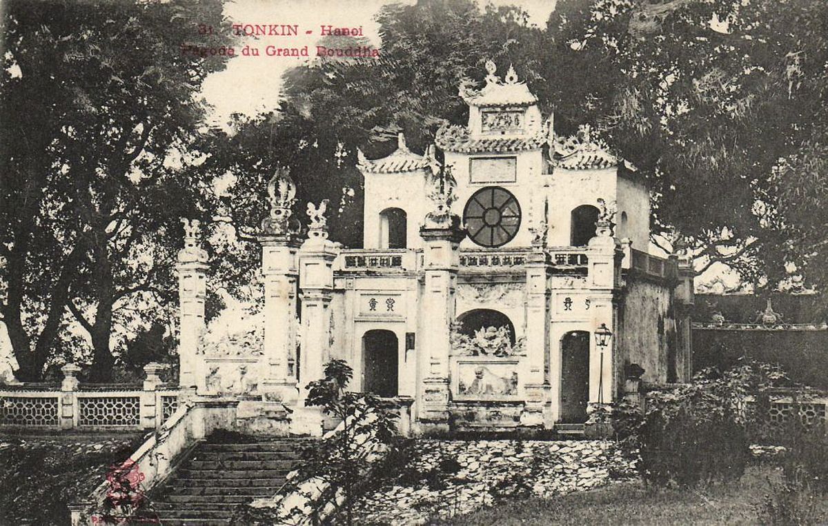 [Photos] A Visit to Hanoi's 1,000-Year-Old Taoist Temple - Saigoneer