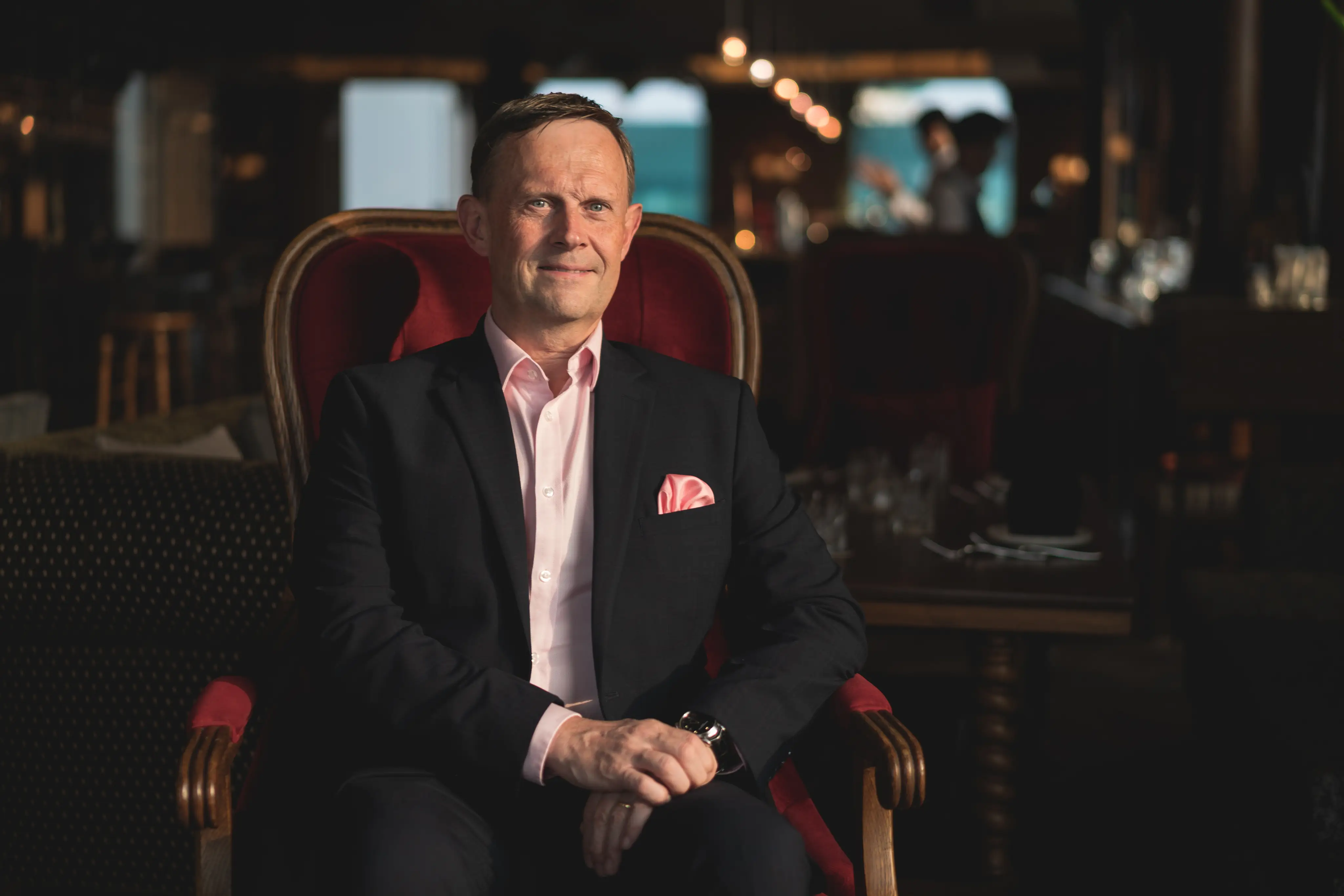 Hans Ritten Strategies for Success in High-End Hospitality Shared by Hôtel des Arts ...