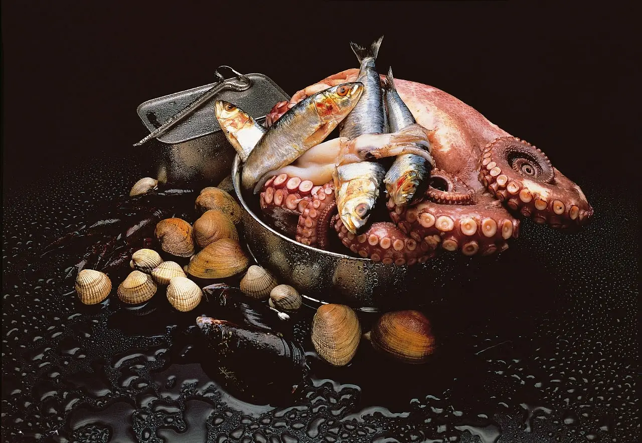 Integrating Spanish Culinary Traditions into Local Lifestyles