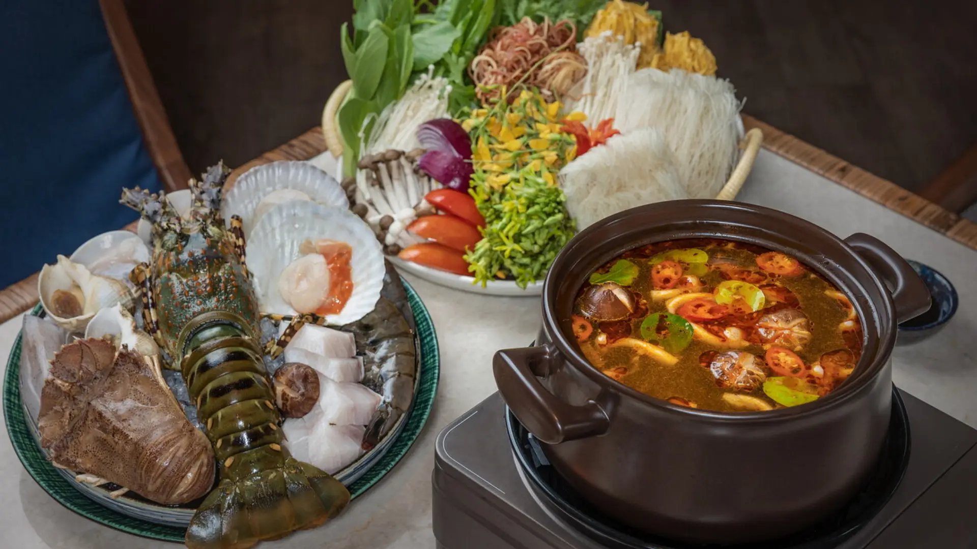 Hotport Rice Seafood Hot Pot @ Rice Market restaurant at Regent Phu Quoc - Saigoneer