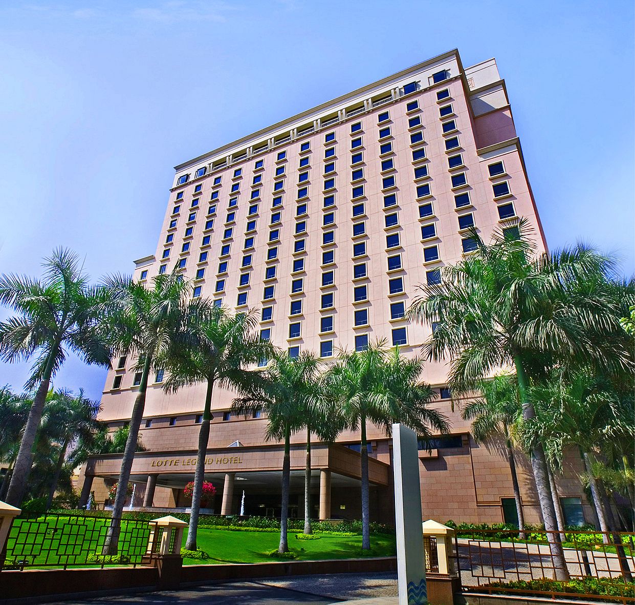 LOTTE Legend Hotel Saigon - Saigoneer