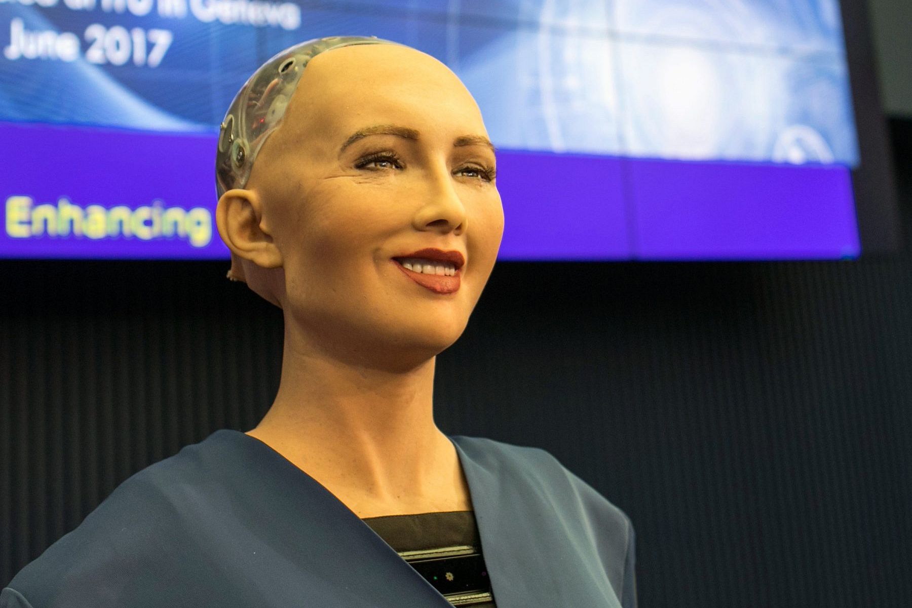 Sophia The Robot To Give A Presentation In Hanoi Later This Month 