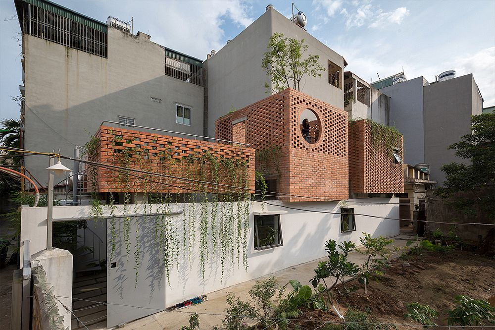 [Photos] This Spacious Garden Home is an Antidote to Hanoi's Cluttered ...