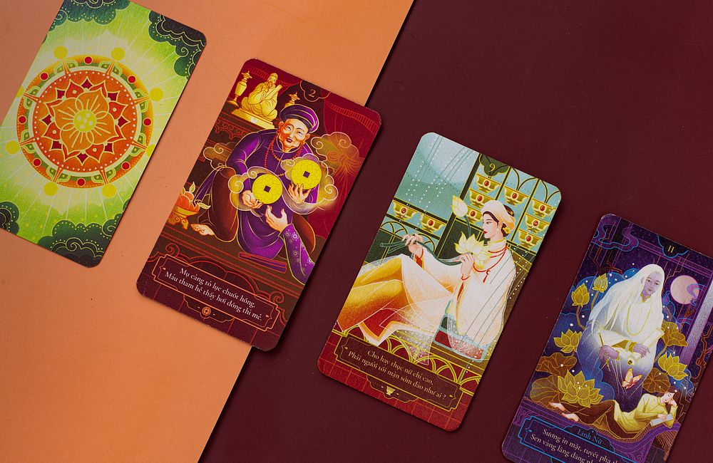 Mùa giãn cách, trải thử vài tụ bằng bộ Tarot Kiều đậm chất Việt